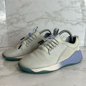 Clove Shoes Women's White waterproof, launderable, comfort, nonslip sneakers 9